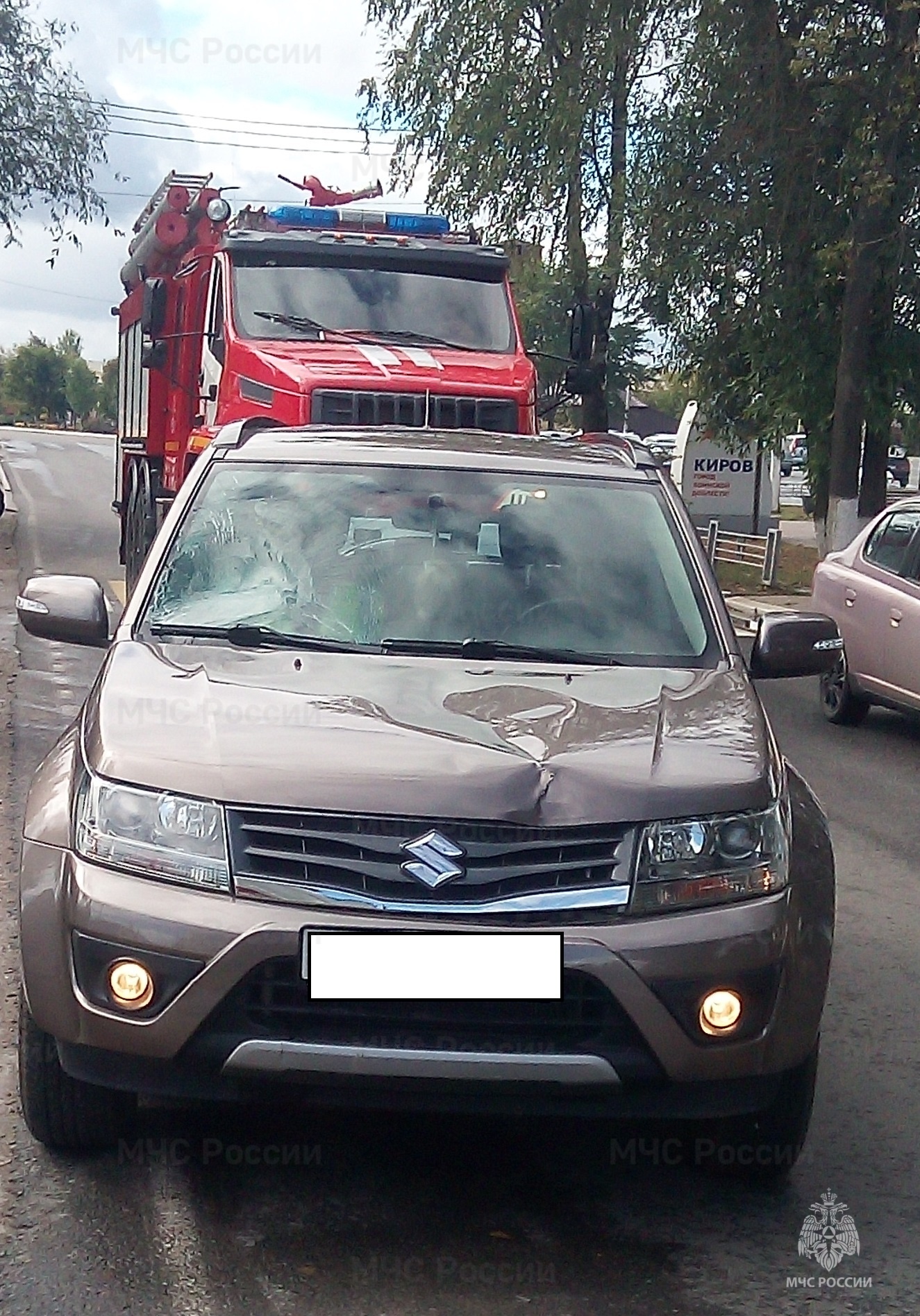 Спасатели МЧС принимали участие в ликвидации ДТП в г. Киров, ул.  Пролетарская - Оперативная информация - Главное управление МЧС России по  Калужской области