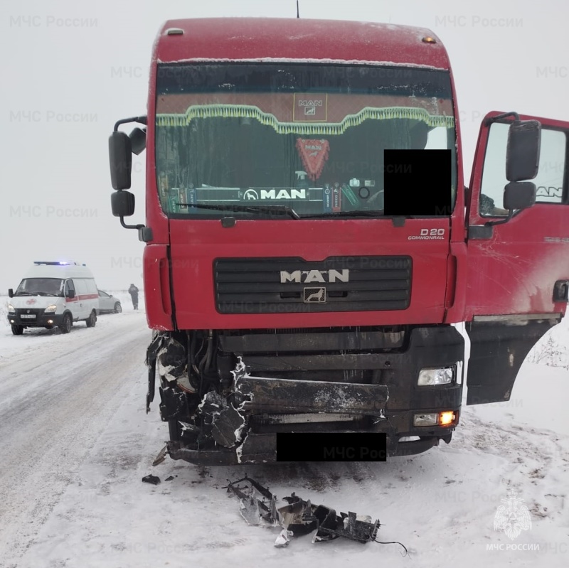 Спасатели принимали участие в ликвидации ДТП в Бабынинском районе, 848 км автодороги "Р-132 "Золотое кольцо"