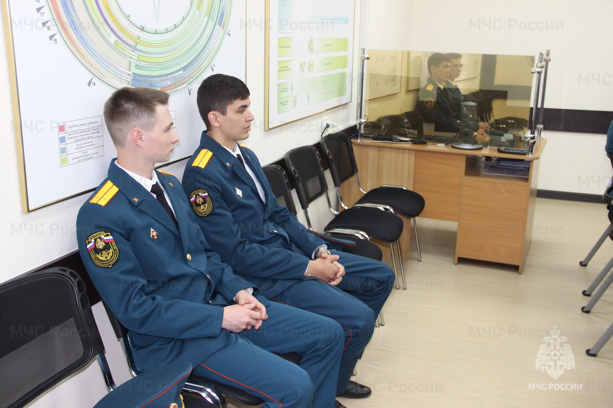 20.08.2021. Молодые специалисты в ГУ МЧС России. День второй - Фотоархив -  Главное управление МЧС России по Калужской области