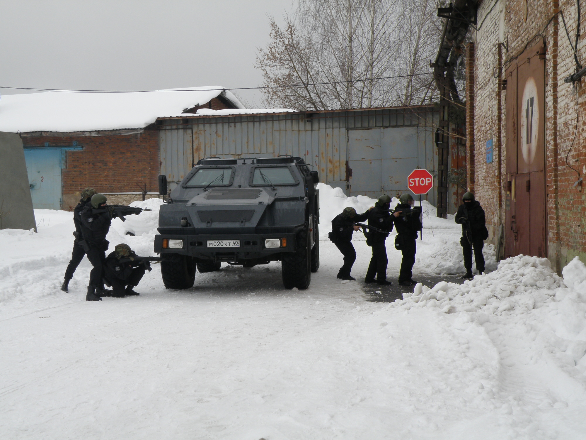 17.02.2022 Сотрудники Главного Управления МЧС области приняли участие в  учении по пресечению террористического акта - Фотоархив - Главное управление  МЧС России по Калужской области